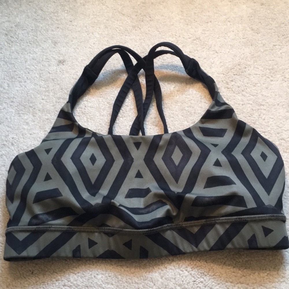Lulu Lemon energy sports bra